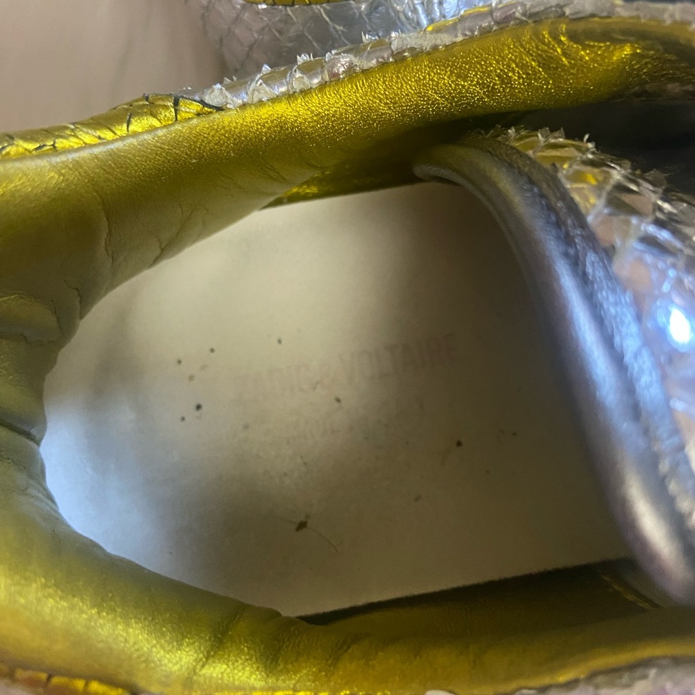 Metallic Silver and Gold Sz 38 Women’s Sneakers - Picture 4 of 7